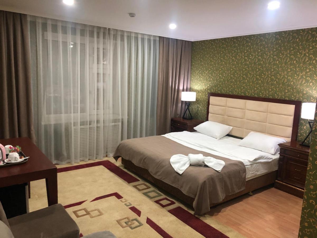 Hotel Inju 阿斯坦纳 外观 照片