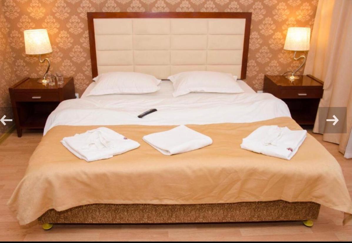 Hotel Inju 阿斯坦纳 外观 照片